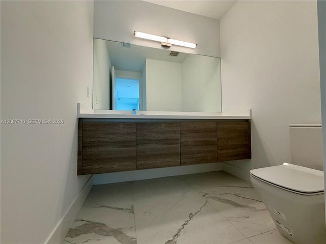 16752 S Botaniko Drive S, Weston, FL 33326
