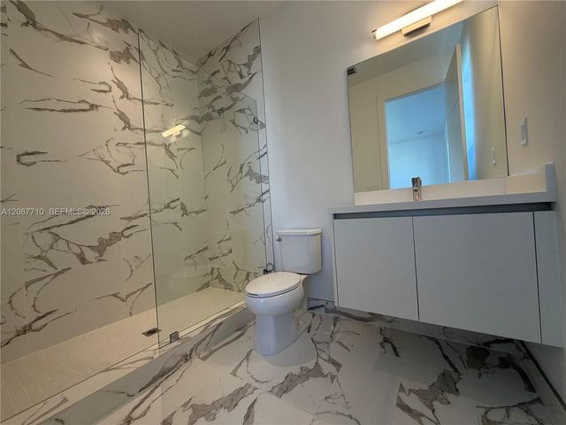 16752 S Botaniko Drive S, Weston, FL 33326