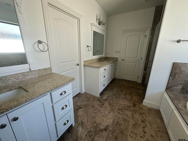 265 Heritage Way, Bullard, TX 75757