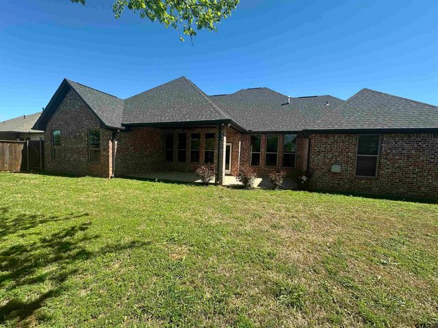 265 Heritage Way, Bullard, TX 75757