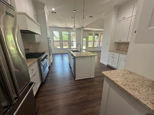 265 Heritage Way, Bullard, TX 75757