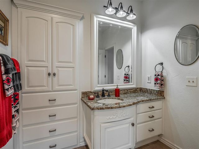 5601 NW 133rd Terrace, Oklahoma City, OK 73142