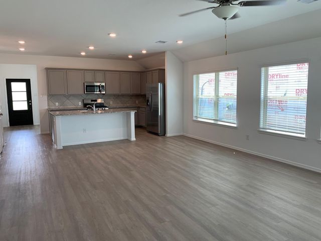 3707 Gentle Meadow Dr, Richmond, TX 77406