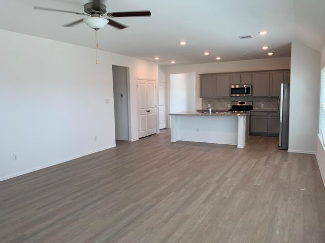 3707 Gentle Meadow Dr, Richmond, TX 77406