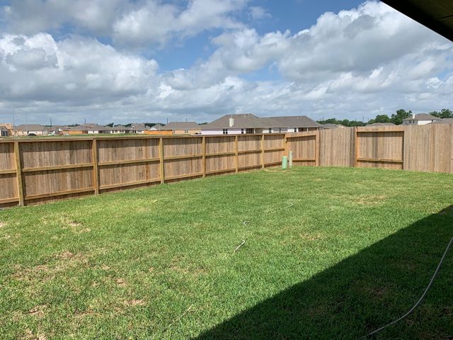 3707 Gentle Meadow Dr, Richmond, TX 77406