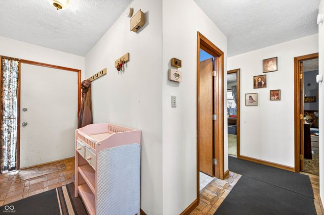 1511 New Ford Road, Seymour, IN 47274