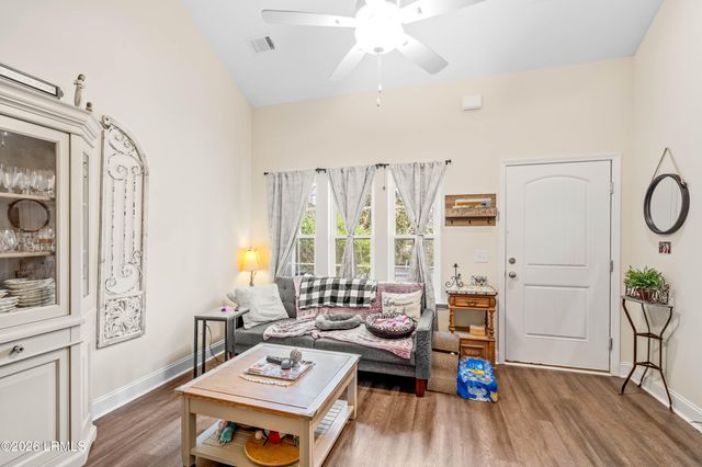 202 Admiration Avenue, Beaufort, SC 29906