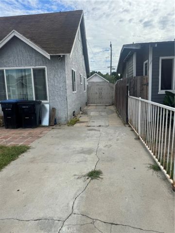 3576 E. 53rd, Maywood, CA 90270