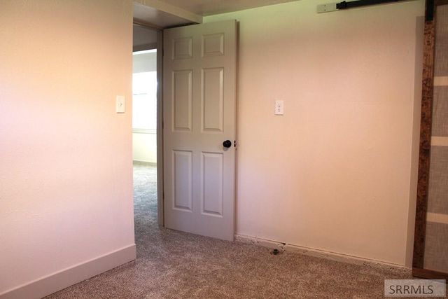 329 S Birch Avenue, Blackfoot, ID 83221