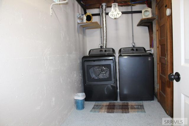 329 S Birch Avenue, Blackfoot, ID 83221