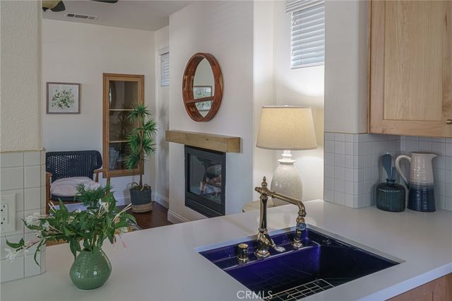 17 Oatfield Farm, Ladera Ranch, CA 92694