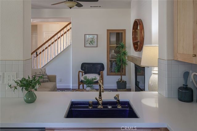17 Oatfield Farm, Ladera Ranch, CA 92694