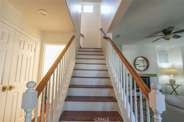 17 Oatfield Farm, Ladera Ranch, CA 92694