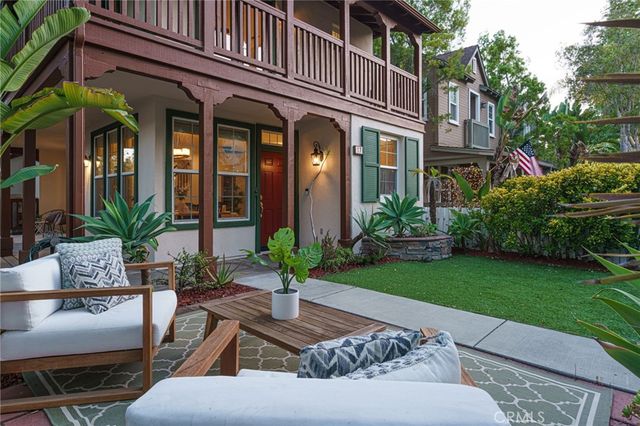 17 Oatfield Farm, Ladera Ranch, CA 92694