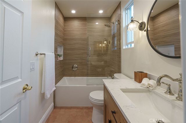 17 Oatfield Farm, Ladera Ranch, CA 92694