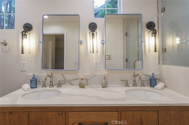17 Oatfield Farm, Ladera Ranch, CA 92694