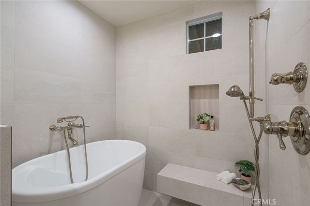 17 Oatfield Farm, Ladera Ranch, CA 92694