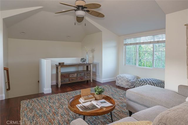 17 Oatfield Farm, Ladera Ranch, CA 92694