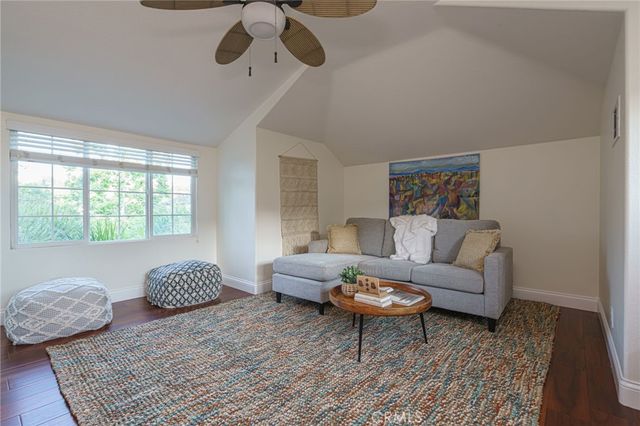 17 Oatfield Farm, Ladera Ranch, CA 92694