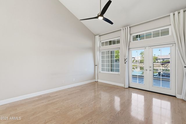 9034 W PORT ROYALE Lane, Peoria, AZ 85381