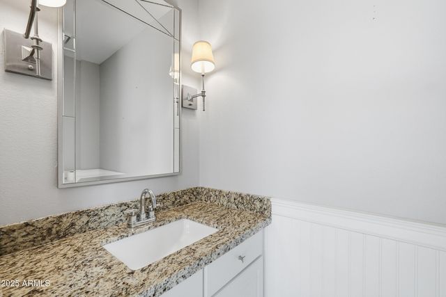 9034 W PORT ROYALE Lane, Peoria, AZ 85381