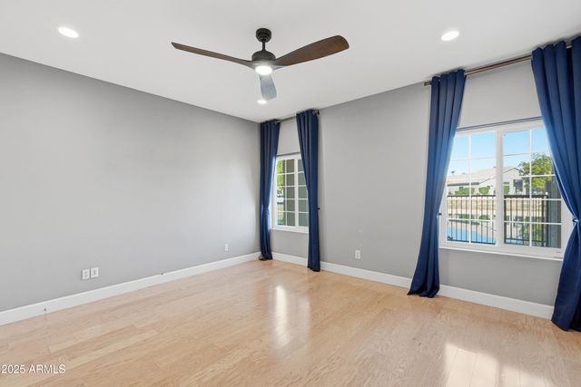 9034 W PORT ROYALE Lane, Peoria, AZ 85381