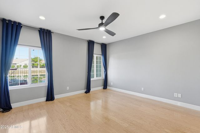 9034 W PORT ROYALE Lane, Peoria, AZ 85381