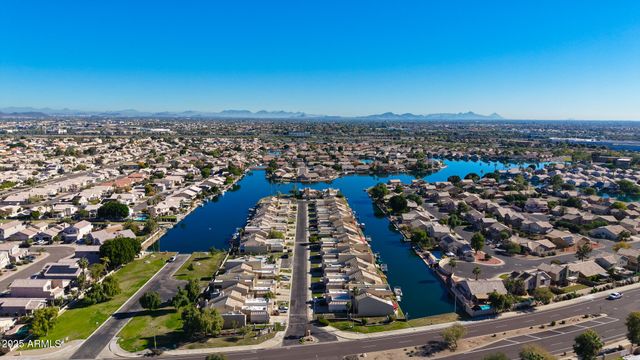 9034 W PORT ROYALE Lane, Peoria, AZ 85381