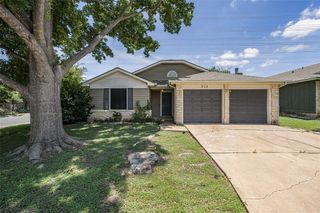914 Peggotty PL, Austin, TX 78753