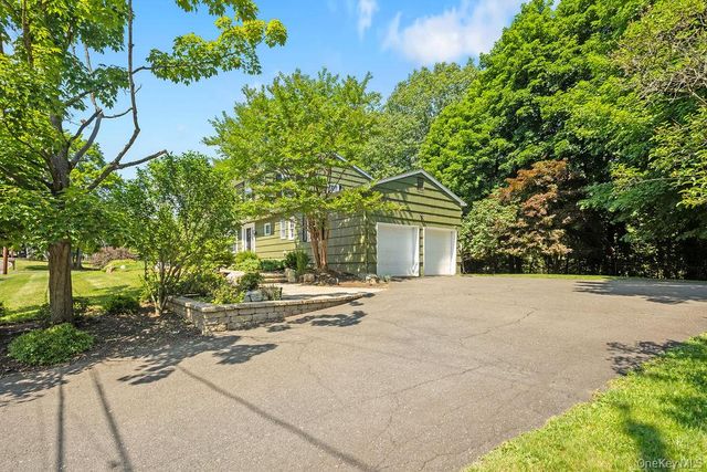 21 Ardsley Drive, New City, NY 10956