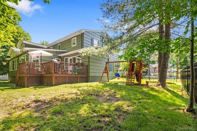 21 Ardsley Drive, New City, NY 10956