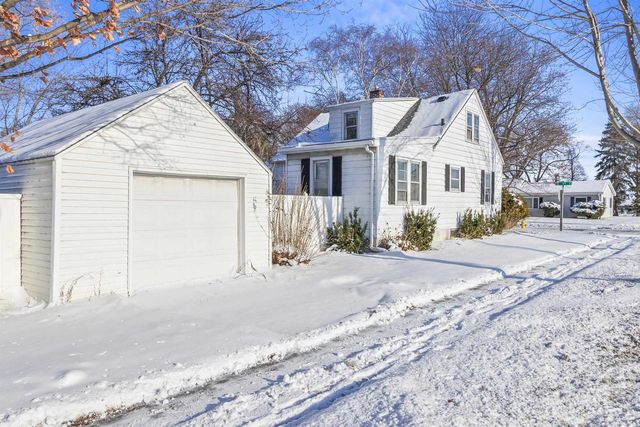 1844 11TH AVENUE, Green Bay, WI 54304