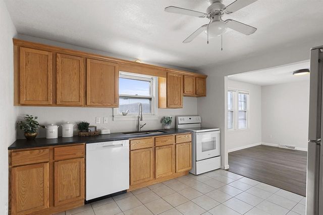 1844 11TH AVENUE, Green Bay, WI 54304