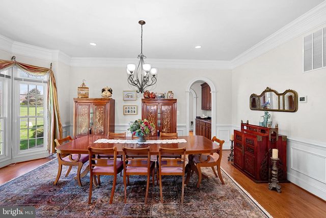 38527 DITCHLING PL, Hamilton, VA 20158