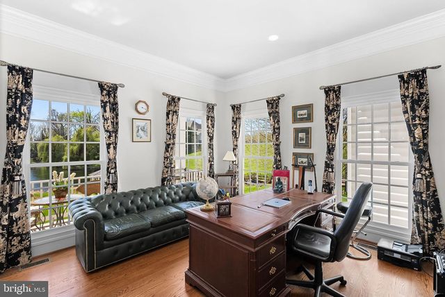 38527 DITCHLING PL, Hamilton, VA 20158