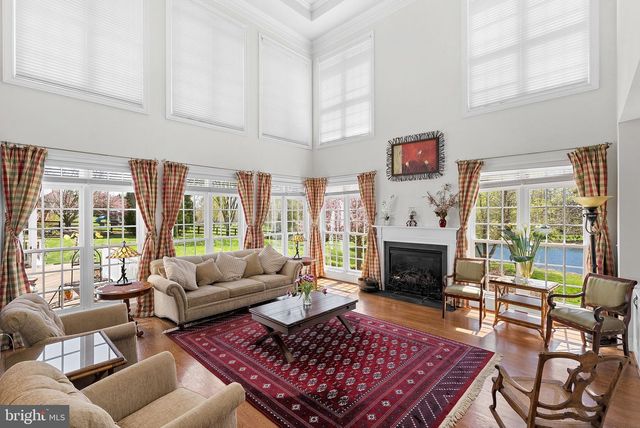 38527 DITCHLING PL, Hamilton, VA 20158