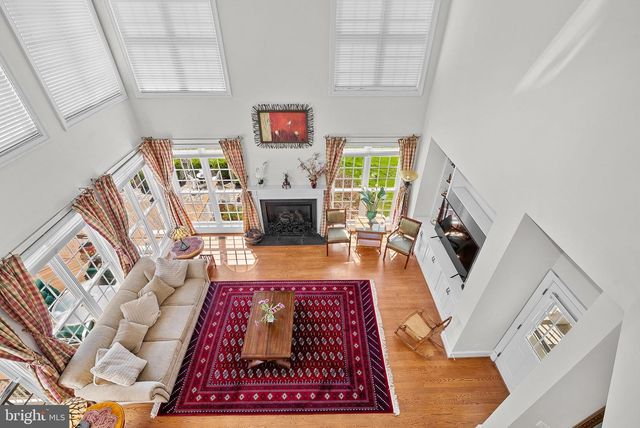 38527 DITCHLING PL, Hamilton, VA 20158