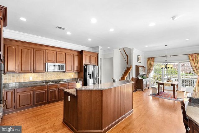 38527 DITCHLING PL, Hamilton, VA 20158