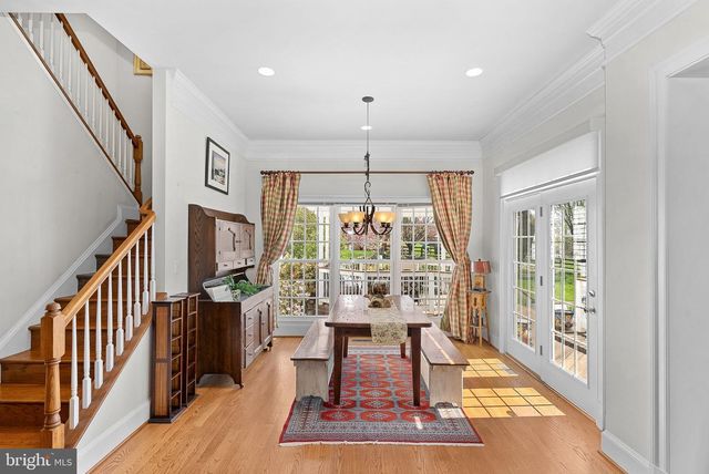 38527 DITCHLING PL, Hamilton, VA 20158