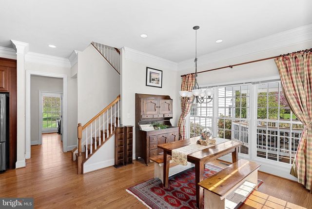 38527 DITCHLING PL, Hamilton, VA 20158