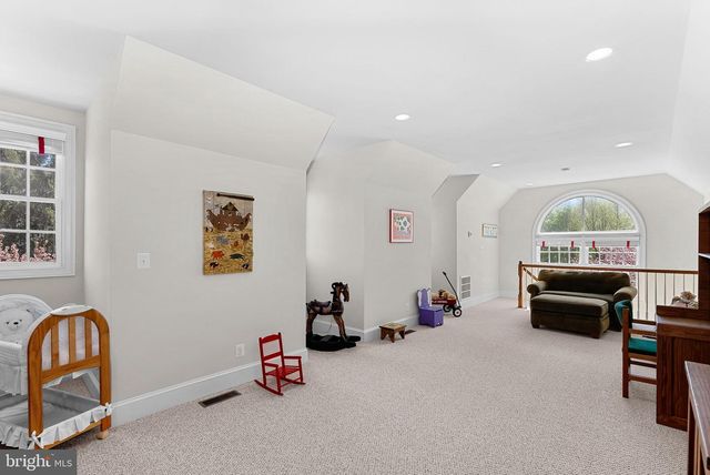 38527 DITCHLING PL, Hamilton, VA 20158