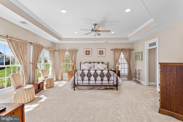 38527 DITCHLING PL, Hamilton, VA 20158