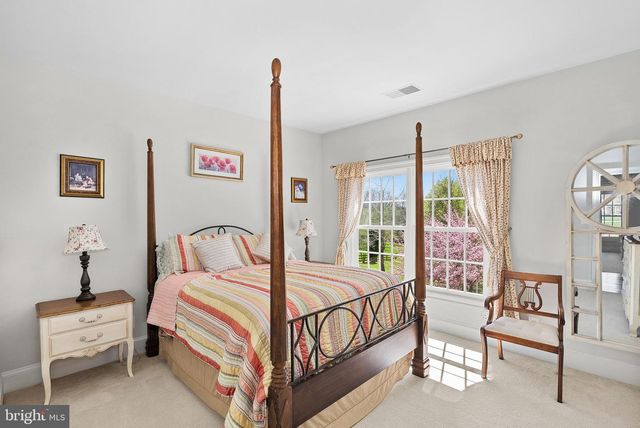 38527 DITCHLING PL, Hamilton, VA 20158