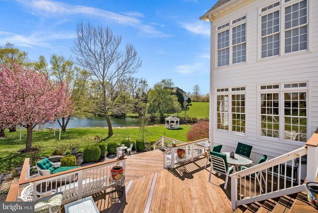 38527 DITCHLING PL, Hamilton, VA 20158