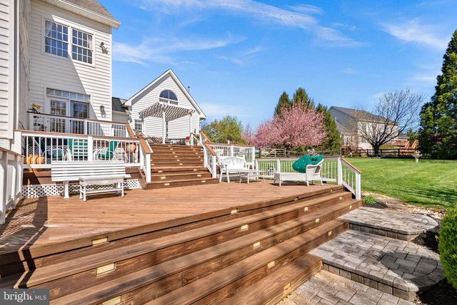 38527 DITCHLING PL, Hamilton, VA 20158