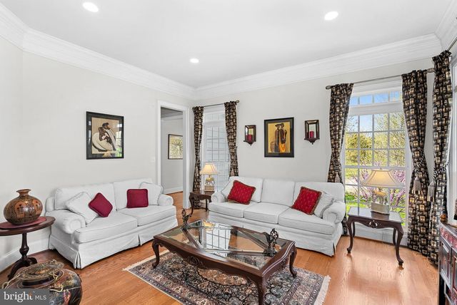 38527 DITCHLING PL, Hamilton, VA 20158