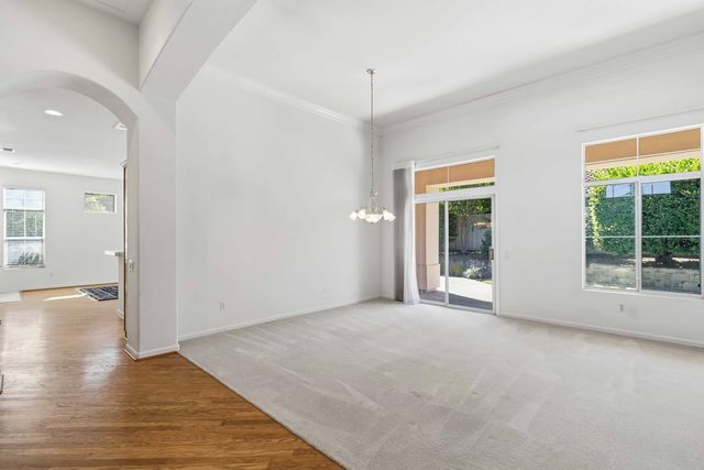 209 Strongbox Ct, Roseville, CA 95747