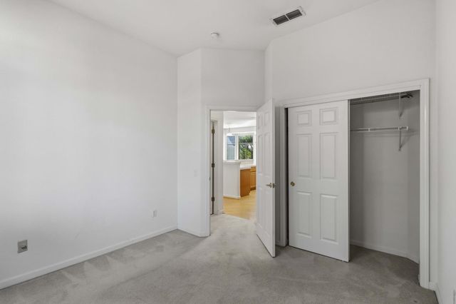 209 Strongbox Ct, Roseville, CA 95747