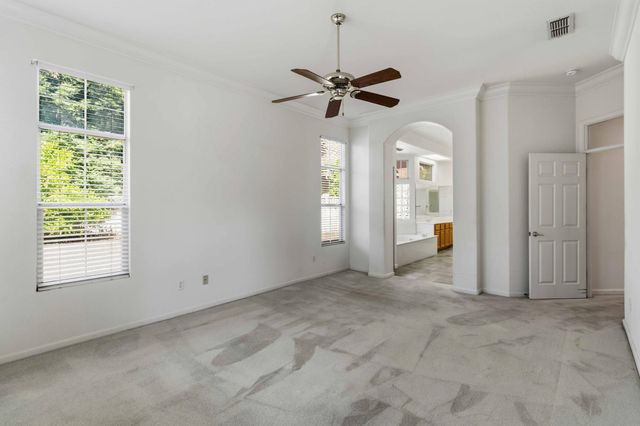 209 Strongbox Ct, Roseville, CA 95747