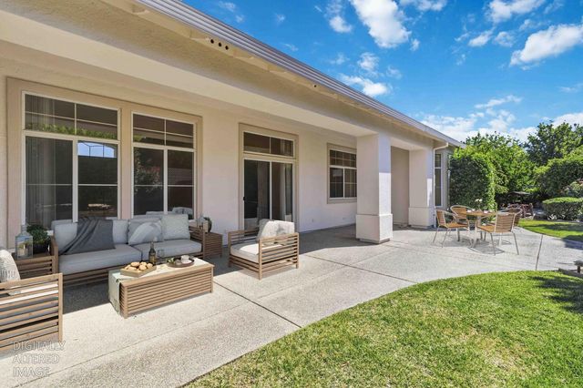 209 Strongbox Ct, Roseville, CA 95747